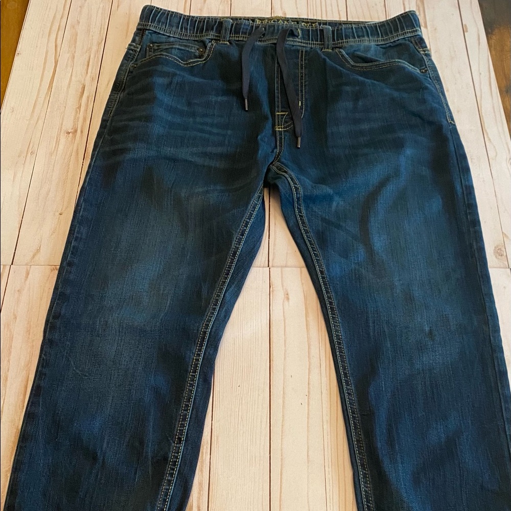 Men’s AE denim joggers